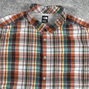 North Face Button Up Shirt Mens Extra Large Mesh Nylon Blend Plaid Short Sleeve